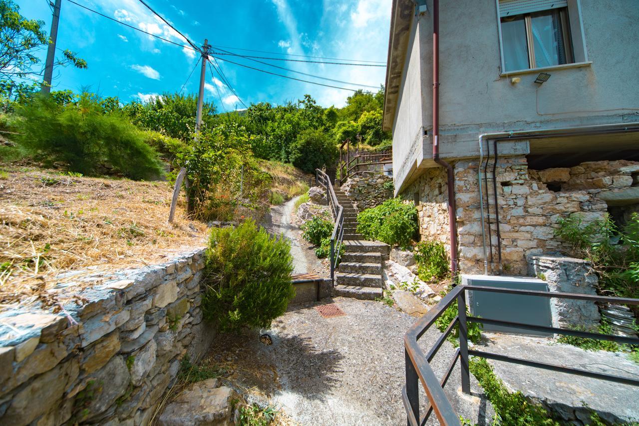 Tourist Dependance "Cinque Terre" Apartment La Foce Luaran gambar